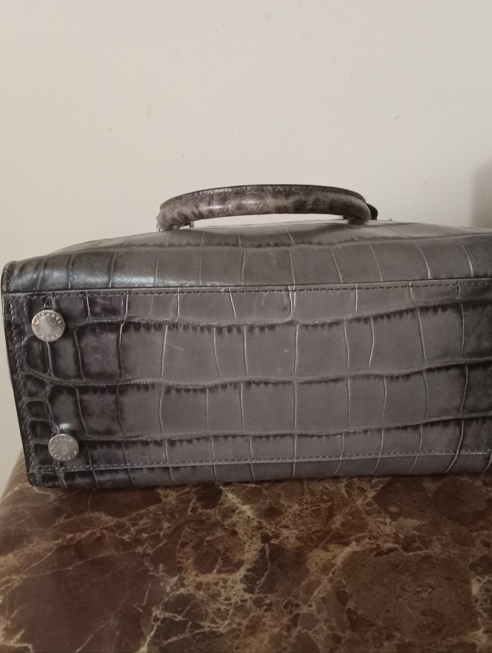 Michael Kors Grey Croc Embossed Leather Tote & Wallet Bundle  EUC - Picture 7 of 16